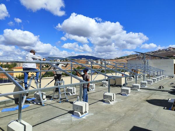 Our team fixing rooftop frames
